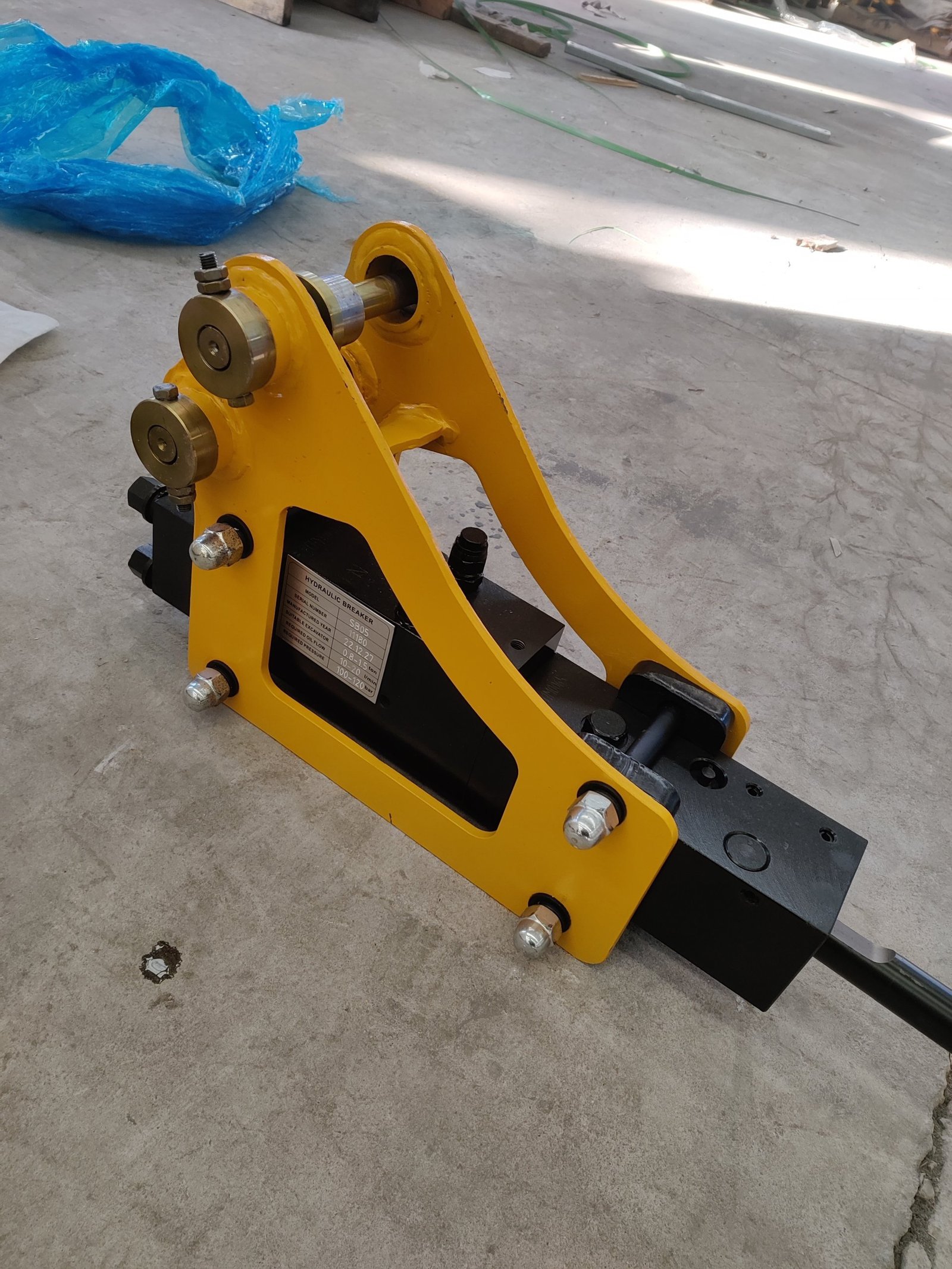 Mini Excavator Hydraulic Breaker - Image 2