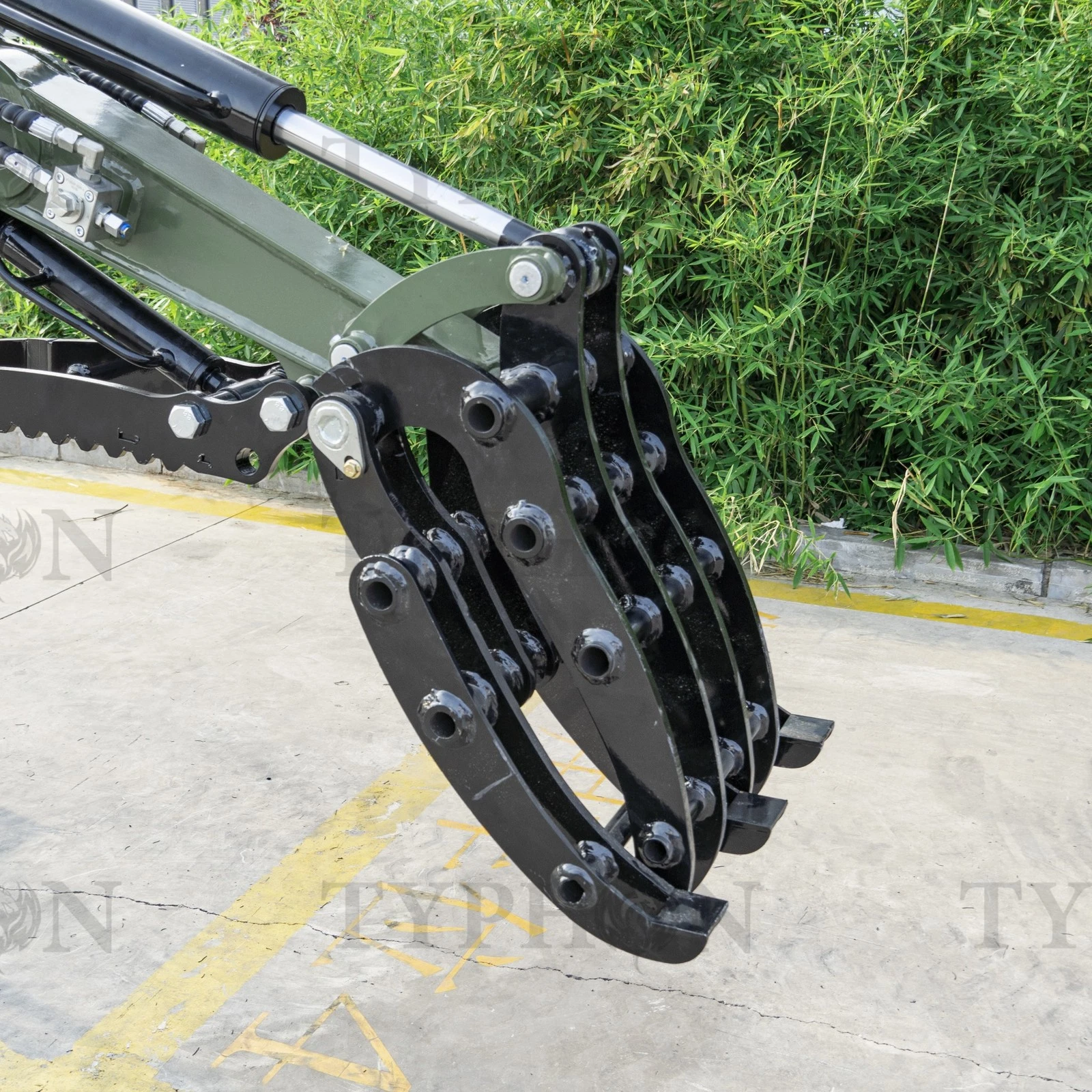 Mini Excavator Compact Grapple - Image 2